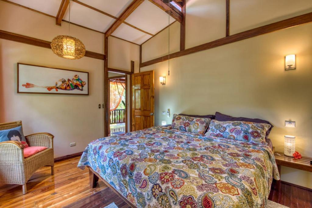 Caribe Town Bungalows Puerto Viejo de Talamanca Kültér fotó