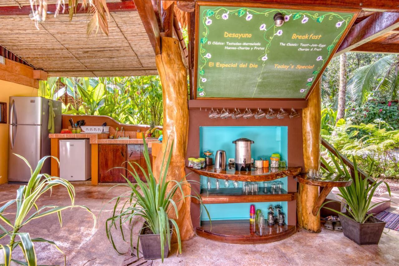 Caribe Town Bungalows Puerto Viejo de Talamanca Kültér fotó